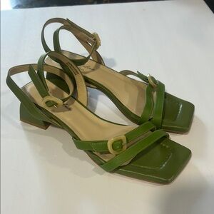 Ana Palma green leather ankle wrap block heel sandals 39